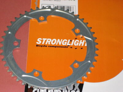 STRONGLIGHT 130 BCD Zicral 'Piste/Track' 1/8" Chainring click to zoom image