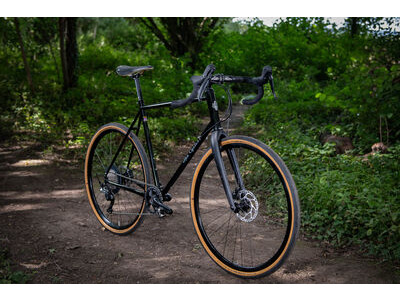 SPA CYCLES Elan 725 Gravel 52cm Gloss Black  click to zoom image